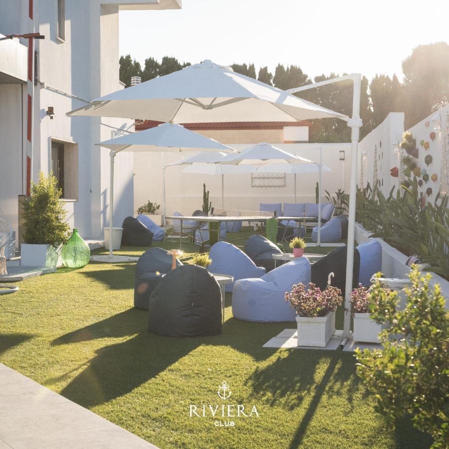 בארי Hotel Riviera מראה חיצוני תמונה